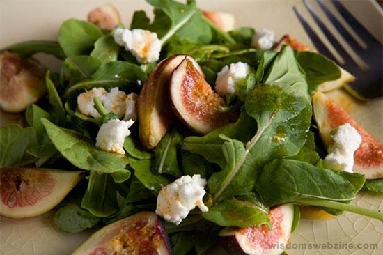 #81 Almond-Fig Salad With Blue Cheese